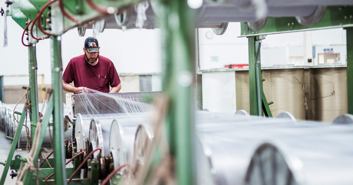 Who We Are Valdese Weavers